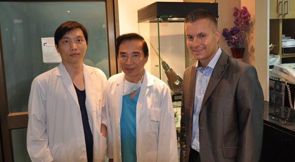 Mit Dr. Damkerng Pathomvanich, Bangkok (Thailand)